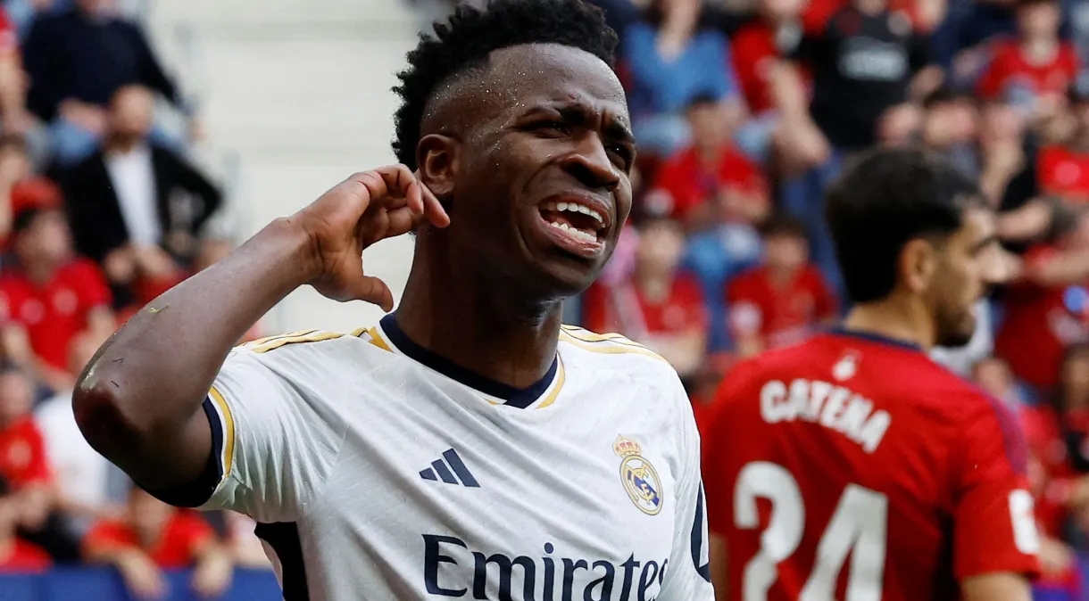 Vinicius Júnior comemora gol contra o Osasuna em LALIGA Vincent West/Reuters 