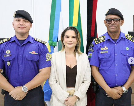 Momento da solenidade na Câmara Municipal