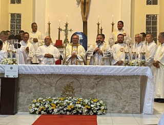 Padre Severino Melo celebra 25 anos de sacerdócio com missa solene em Conde