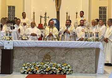 Padre Severino Melo celebra 25 anos de sacerdócio com missa solene em Conde